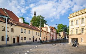 Fancy Apartments By Prague Castle